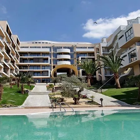 Dolce Vita 2 Seaview Apartment *